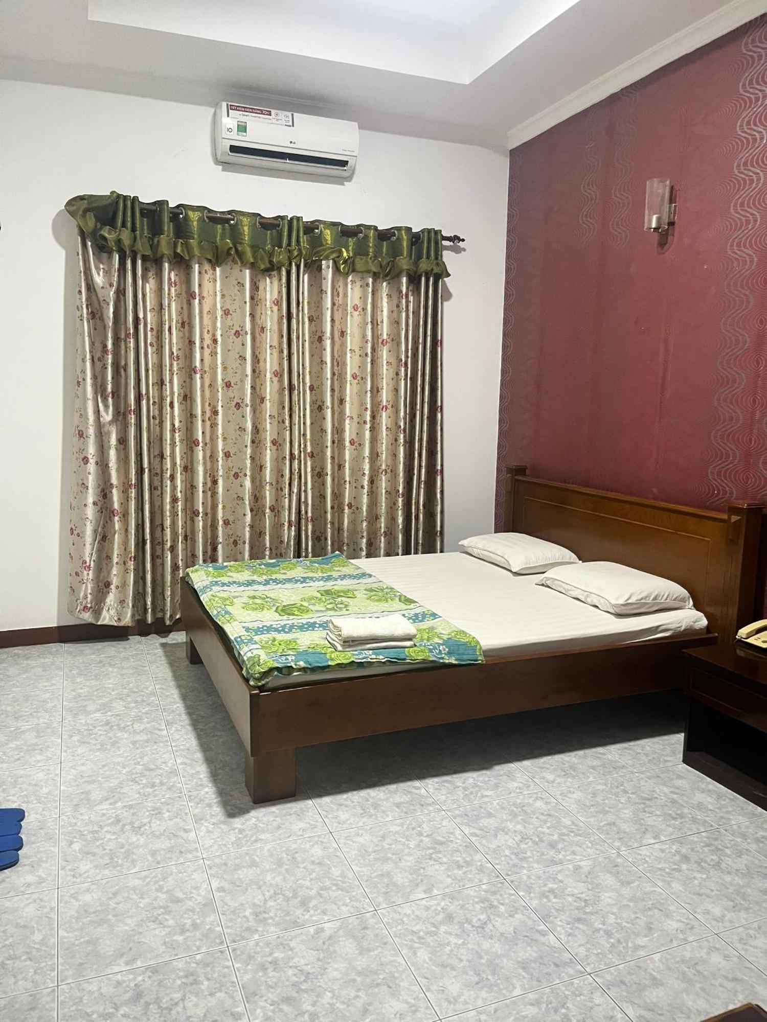 Nhật Vân 1 Khách sạn TP. Hồ Chí Minh